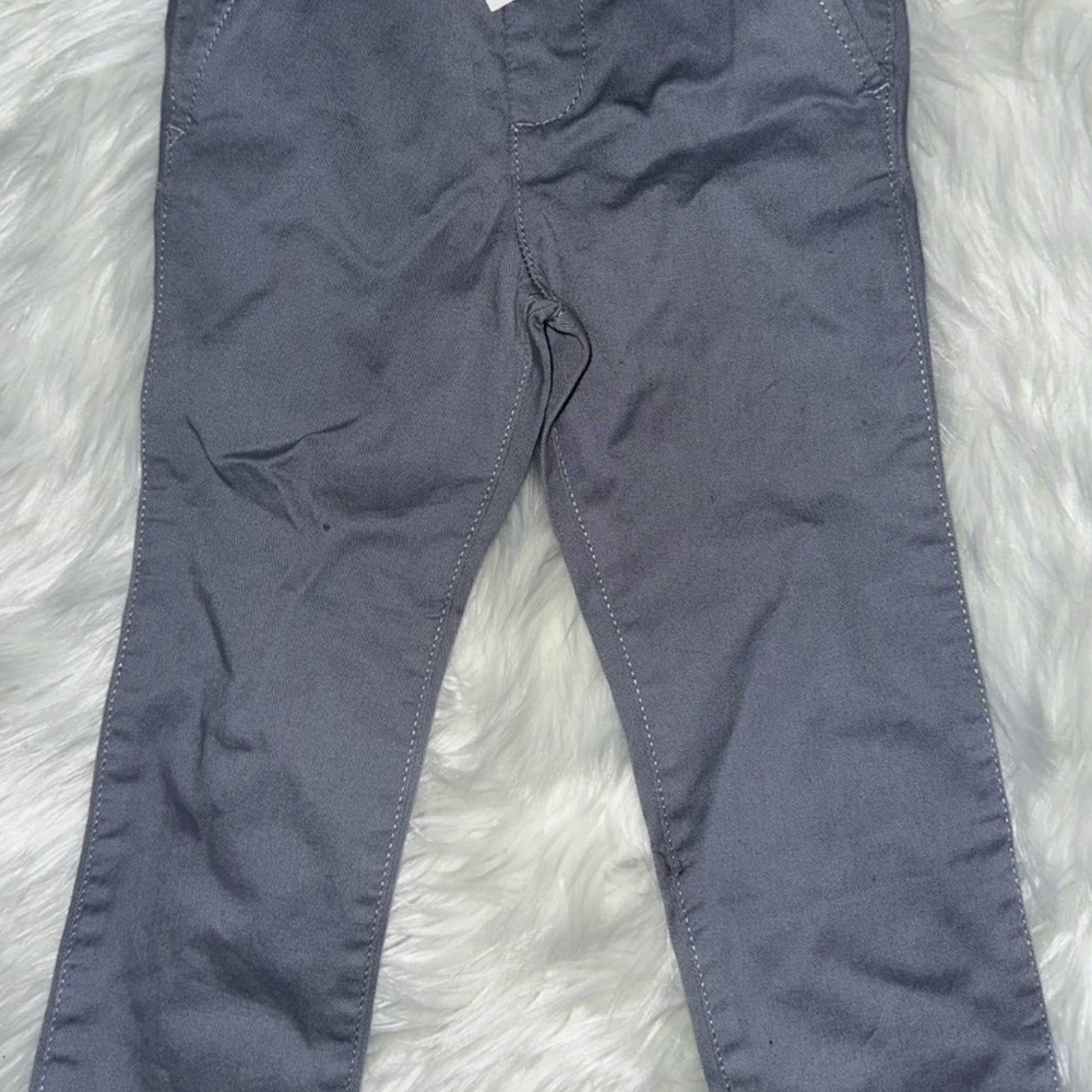NEW!! The Children's Place Gray Elastic-Waist Khaki Pants - Size 3t
